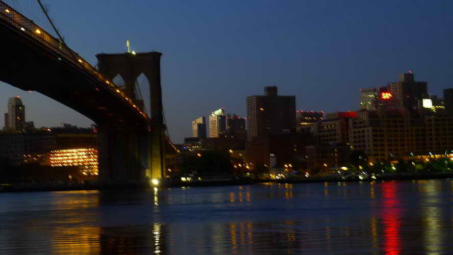 NYC_2014-06-01 04-51-12_P1090566